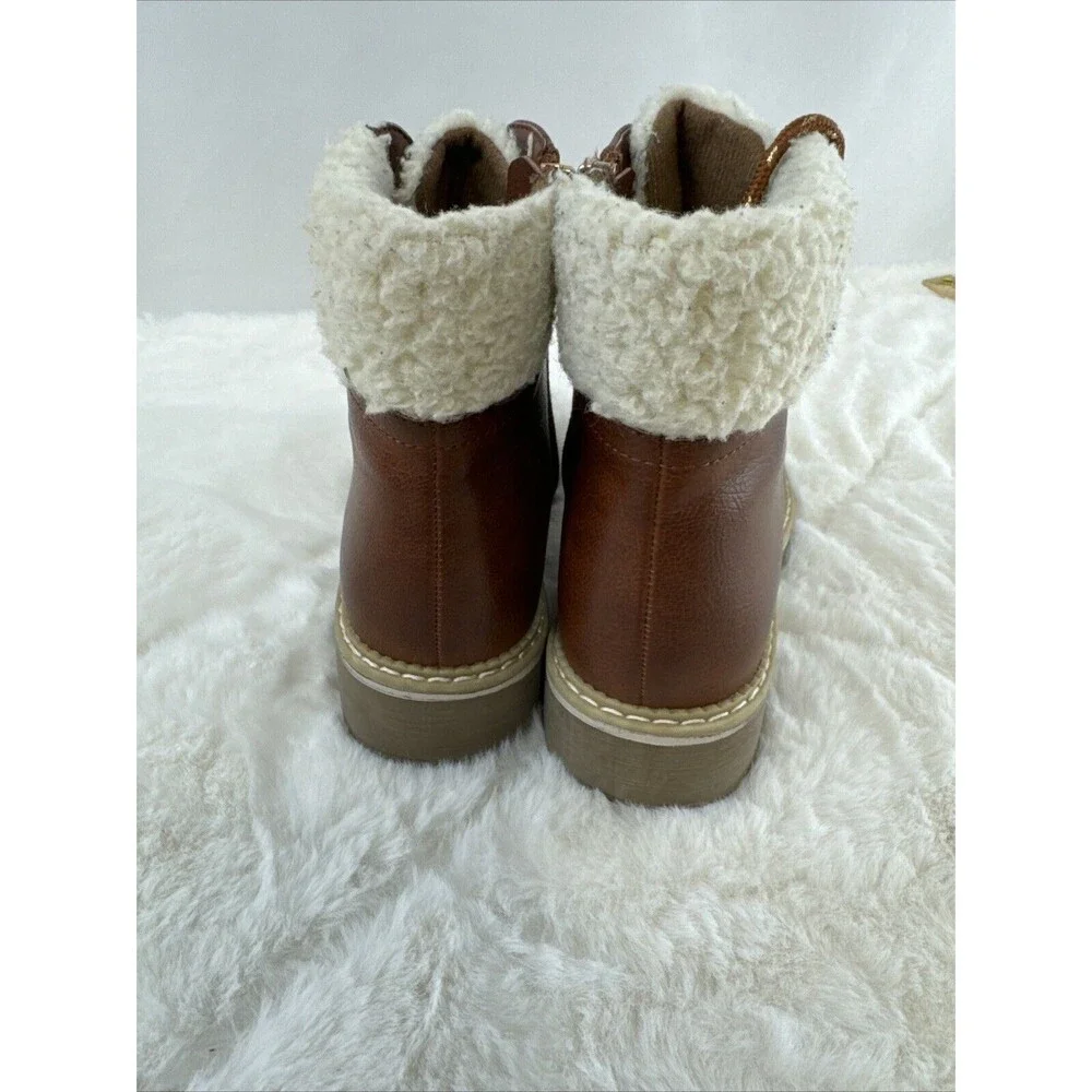 Sophie17 Girls’ Sz 2 Brown Boots, Fleece trim - Picture 5 of 6